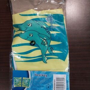 Inflatable Dolphin Swim Armbands Kids Ages 3-6 Bestway H2O GO Swimming .